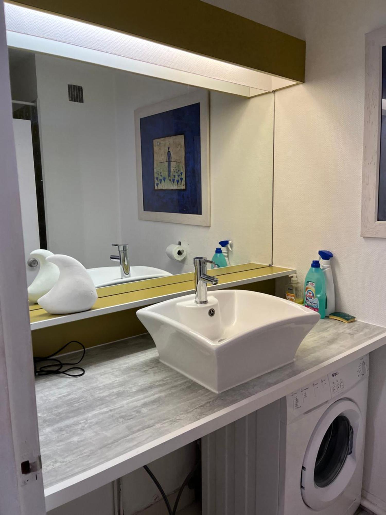 Studio 4 Couchages Avec Piscine D'Ete Vue Port Agde Εξωτερικό φωτογραφία